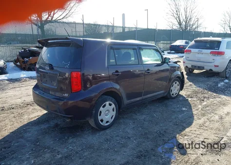 2010 Scion Xb z USA, uszkodzony, nr VIN JTLZE4FE5A1113087